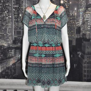 Speechless sz S Colorful Aztec / Geometric Print Short Sleeve Lined Dress